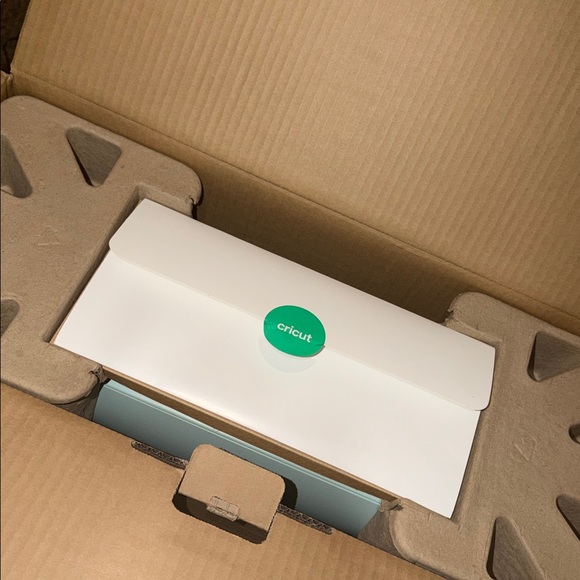 Cricut Explorer 3 - Picture 6 of 6